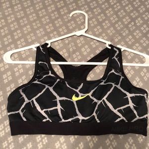 Nike Women’s Sports Bra